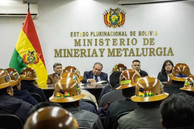 Reuni&oacute;n mineros y gobierno
