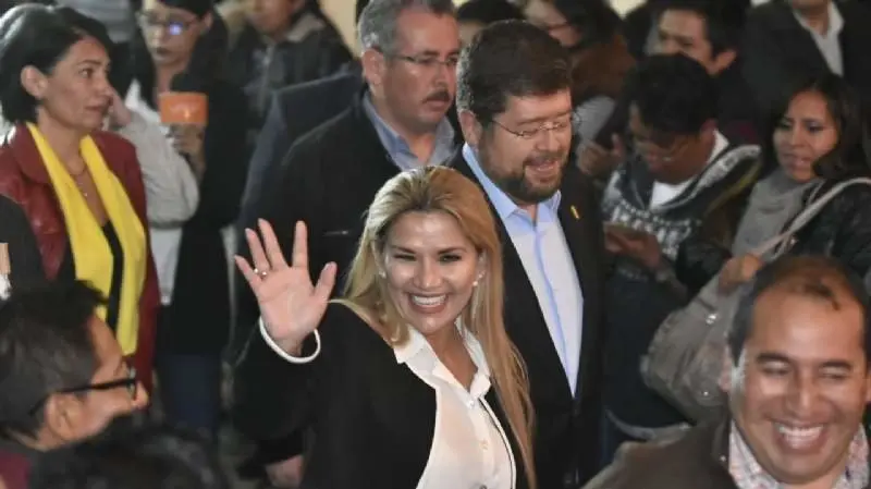 A&Ntilde;EZ Y DORIA MEDINA PAGINA 7