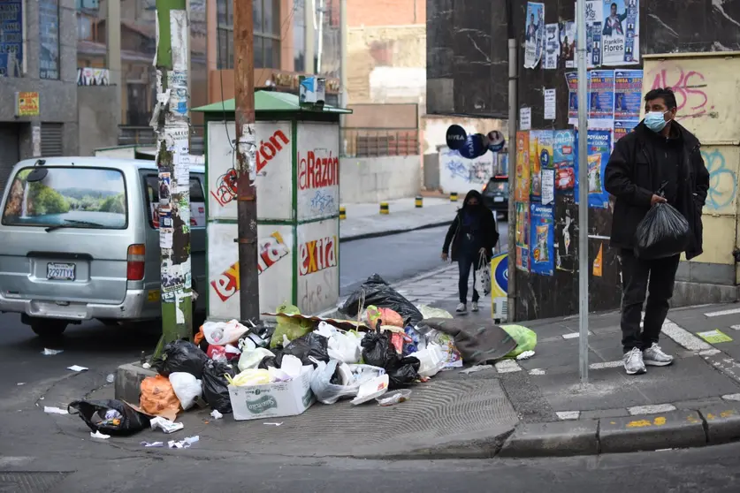 Basura en las calles Foto: RRSS