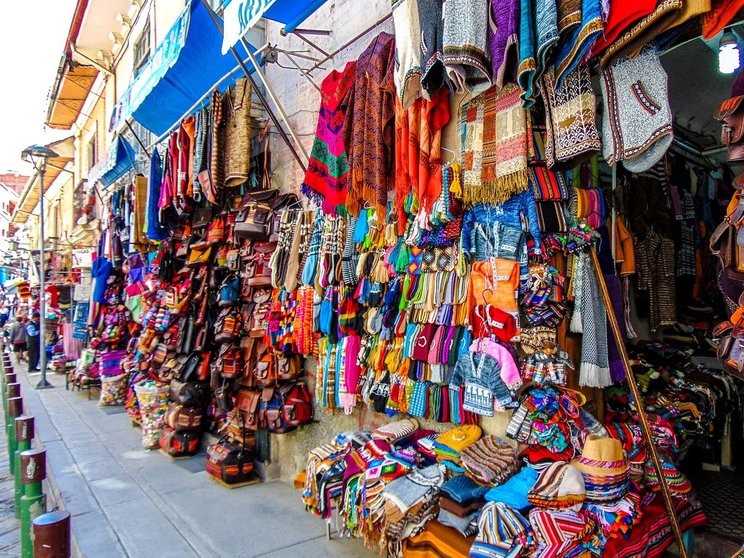 Mercado turístico en La Paz Foto: Caio Gennari / Trip Advisor