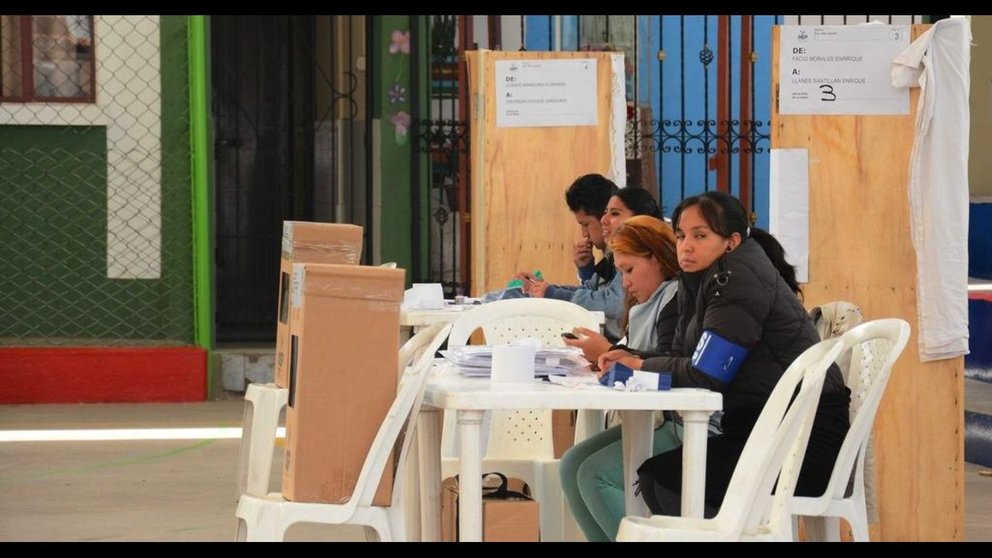 Mesas de votación Foto: EjuTV