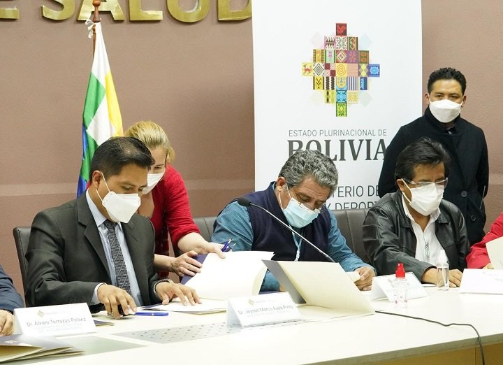 Colegio Medio de Bolivia (Foto: Ministerio de Salud)