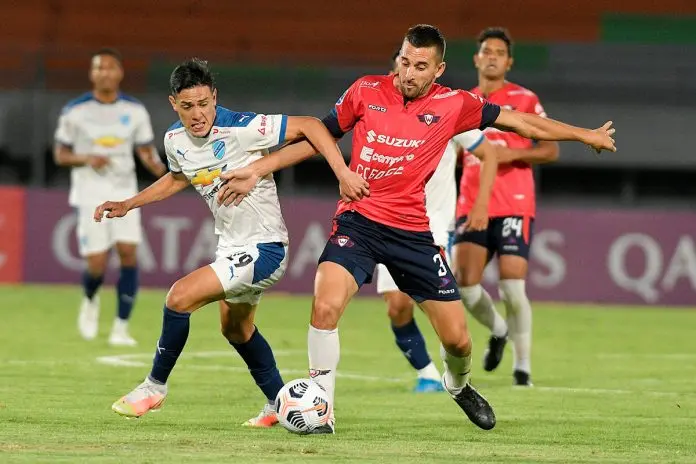 Bol&iacute;var vs. Wilstermann. (Foto: Jornadas).