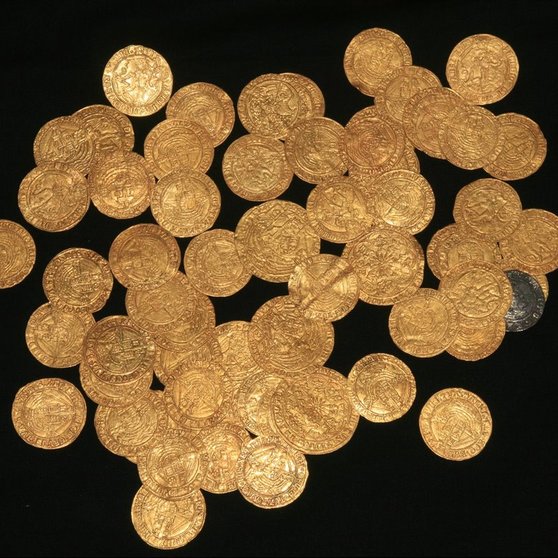 Monedas de oro antigüas. (Foto. HNG).