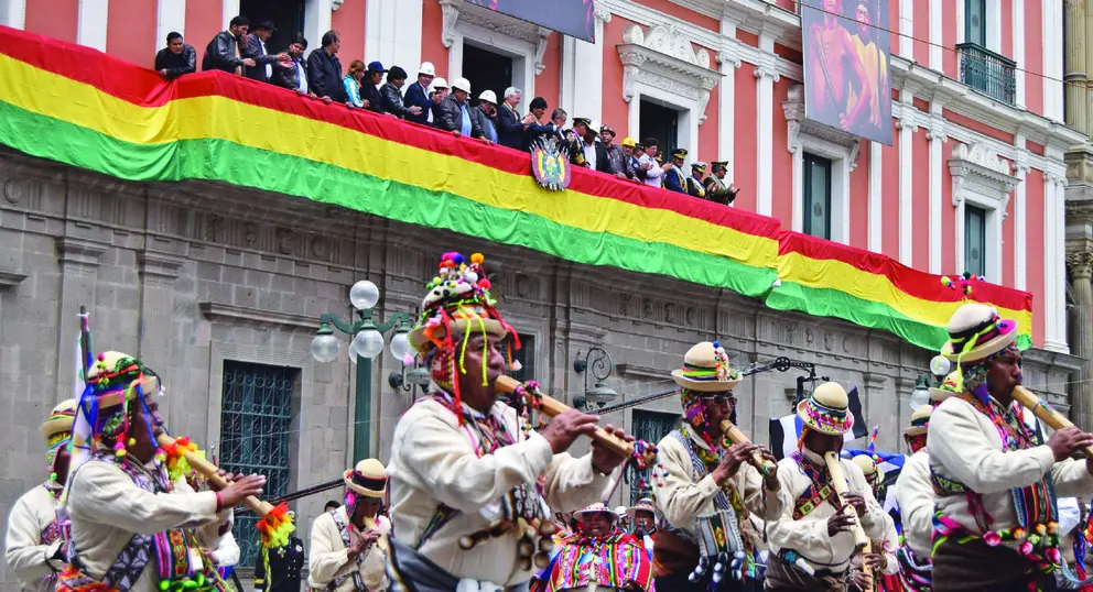 Celebraci&oacute;n del d&iacute;a del Estado Plurinacional. (Foto: La &Eacute;poca).