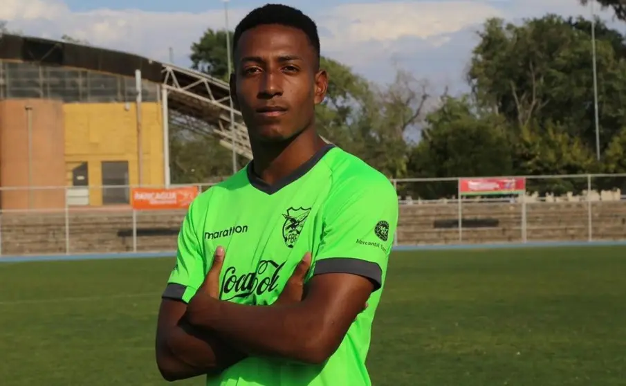 Jairo Quinteros, defensor boliviano. (Foto: Bolavip).