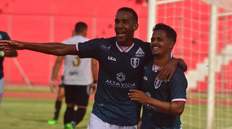 Thiago Ribeiro, jugador brasile&ntilde;o. (Foto: Los Tiempos).