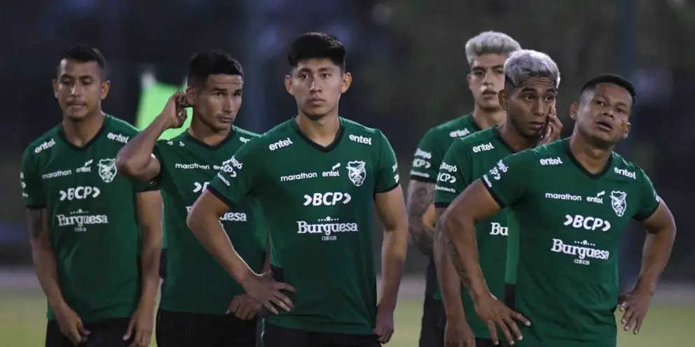 Selecci&oacute;n boliviana en entrenamiento. (Foto: Unitel).