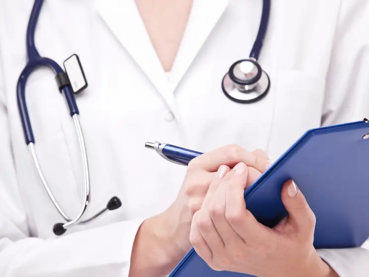 M&eacute;dicos. (Foto: RR. SS.).