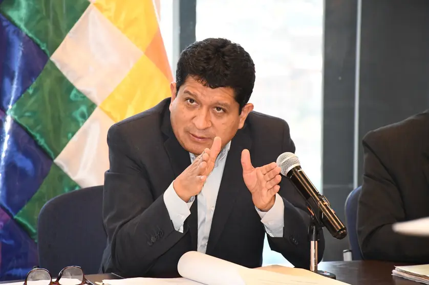 Luis Adolfo Flores, senador masista. (Foto: La Raz&oacute;n).