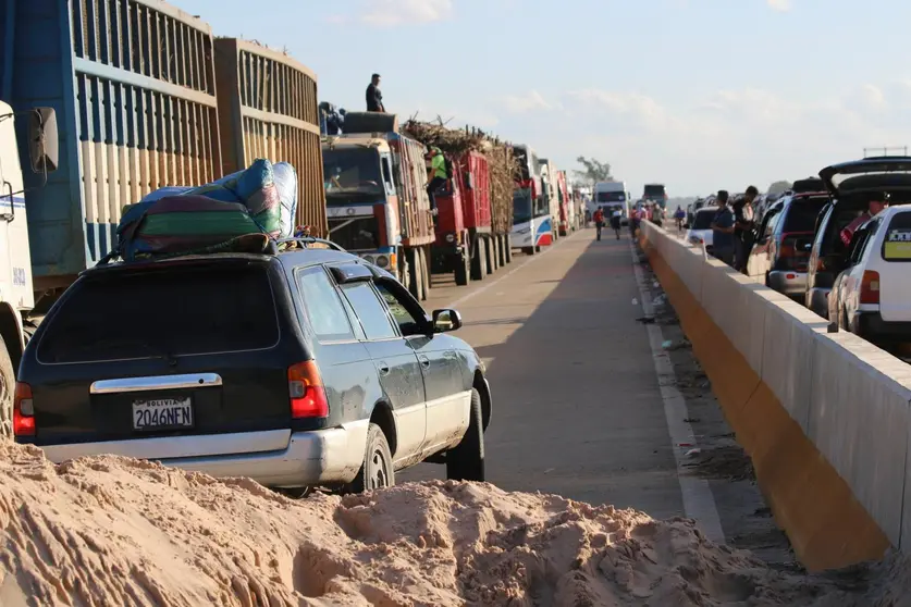 Bloqueo de caminos. (Foto: La Raz&oacute;n).