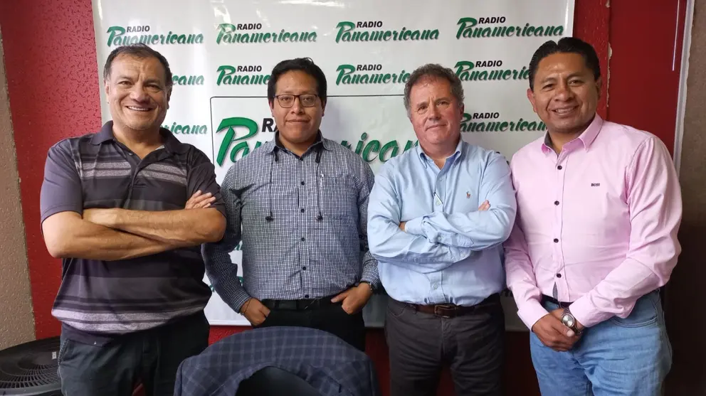 De izquierda a derecha: Franklin Pareja, Juan Jos&eacute; Bedregal, Miguel Roca y Jos&eacute; Luis Flores.