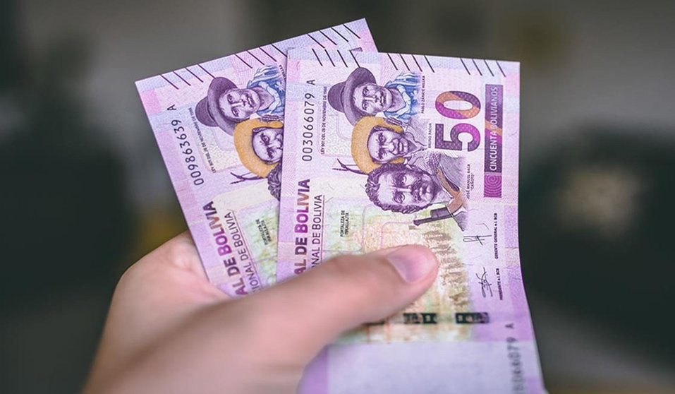Dinero boliviano. (Foto: El Día).