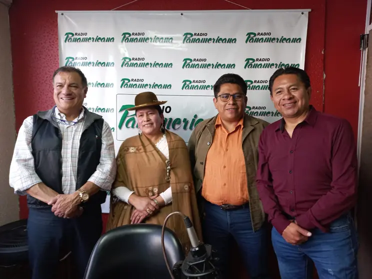 De izquierda a derecha: Franklin Pareja, Virginia Velasco, Israel Quino y Jos&eacute; Luis Flores.