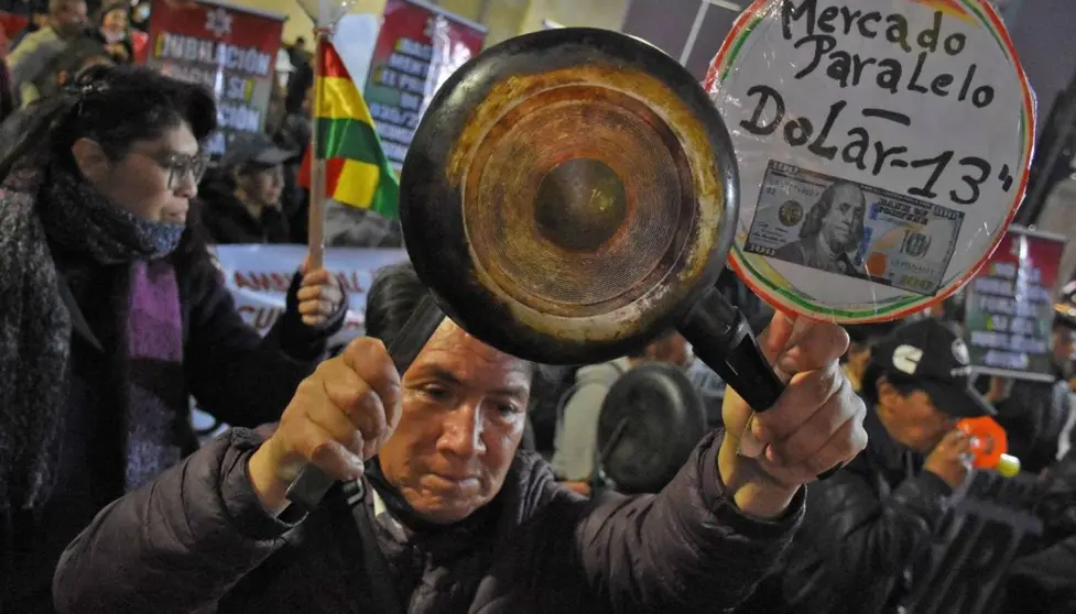 Gremiales en marcha. (Foto: Unitel).