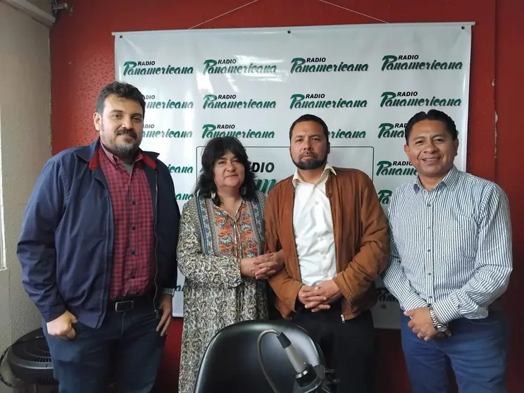 De izquierda a derecha:  Carlos Saavedra, Jimena Costa, Joshua Bellott y Jos&eacute; Luis Flores.