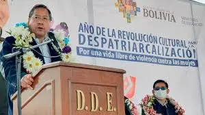 Luis Arce en la inauguraci&oacute;n del a&ntilde;o escolar 2025 (FOTO. Opini&oacute;n Bolivia)