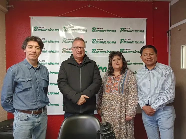 De izquierda a derecha: Manuel Mercado, Carlos Alarc&oacute;n, Jimena Costa y Jos&eacute; Luis Flores.