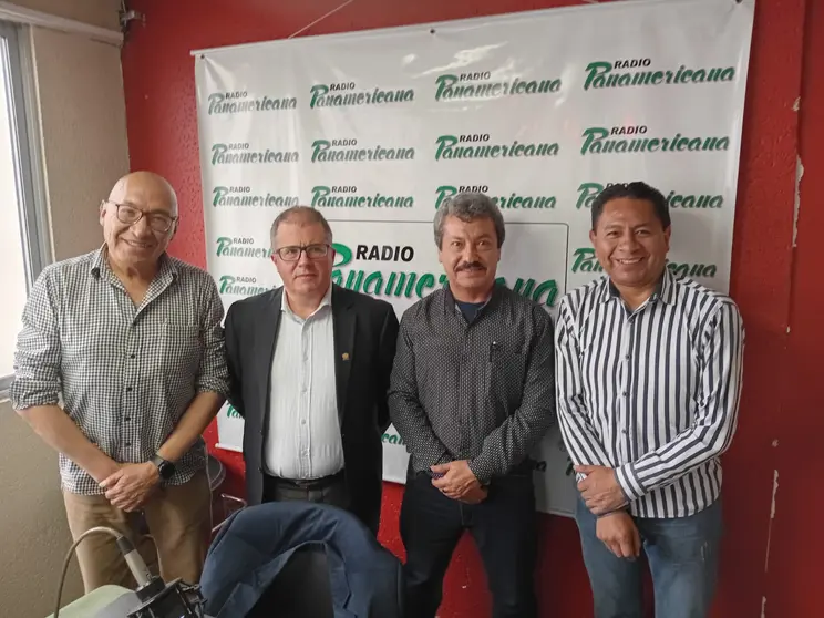 e izquierda a derecha: Javier Flores, Miguel Roca, Alex Contreras y Jos&eacute; Luis Flores.