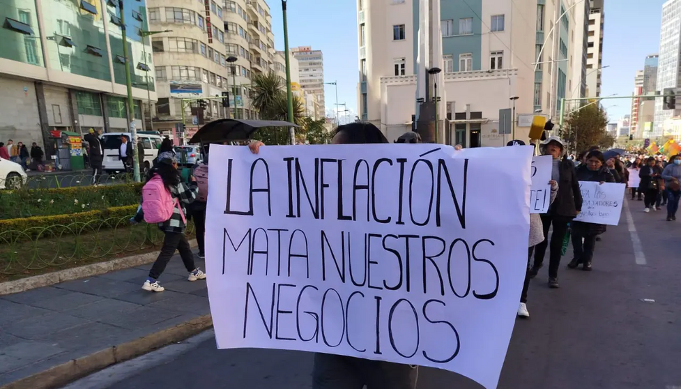 Gremiales marchan en La Paz. (Foto: Unitel).