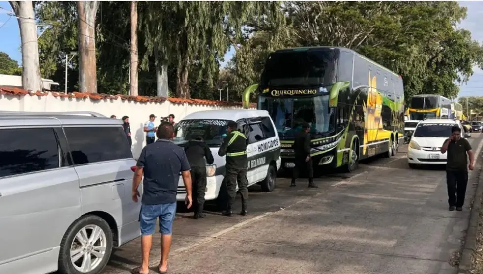 Chofer muere esperando di&eacute;sel (Foto: El Pa&iacute;s Tarija).