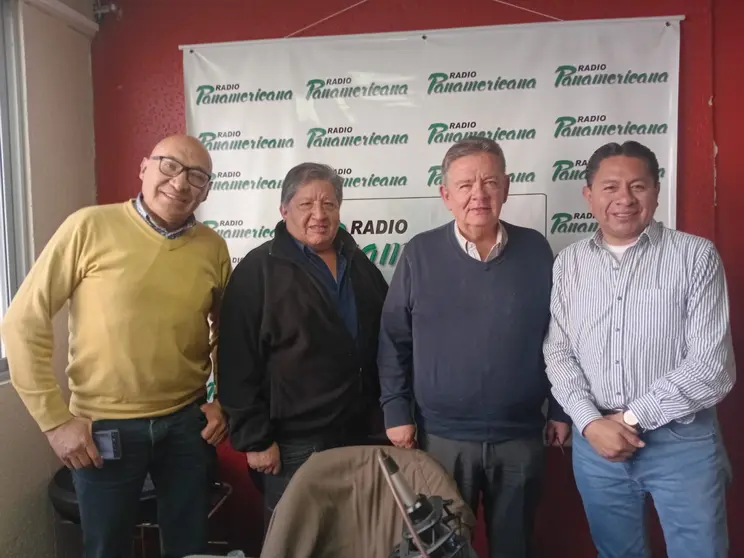 De izquierda a derecha: Javier Flores, Manuel Morales, Luis Eduardo Siles y Jos&eacute; Luis Flores.