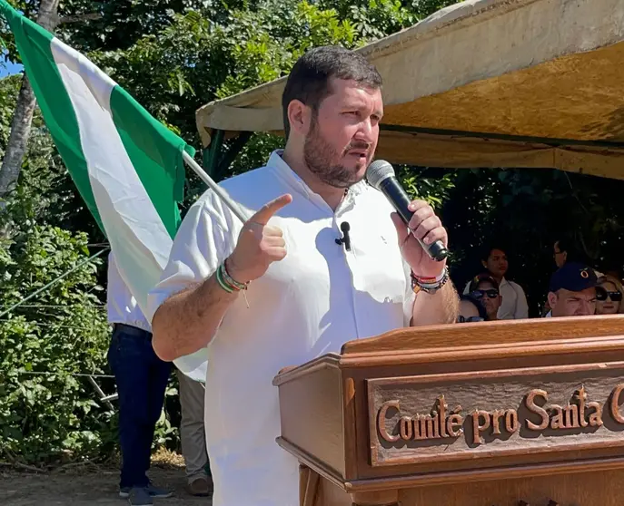 Stello Cochamanidis, presidente Comit&eacute; Pro Santa Cruz. (Foto. El Mundo).