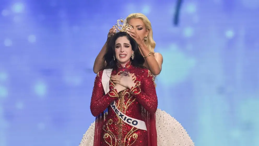 F&aacute;tima Bosch, miss universo. (Foto. The Hindu)