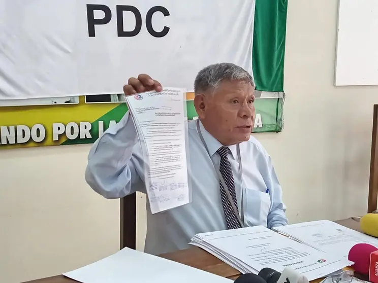 V&iacute;ctor Hugo Velasco, delegado PDC. (Foto. ABC).