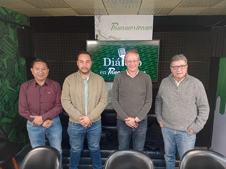 De izquierda a derecha: Jos&eacute; Luis Flores,  Alejandro Medinaceli, Jaime Dunn y Antonio Gomez.
