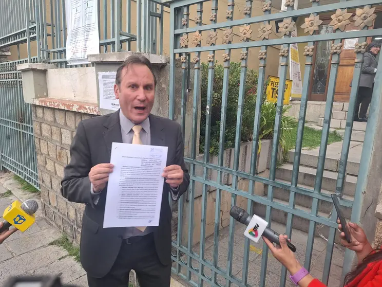Ex candidato Ingvar Ellefsen presenta denuncia contra vocales del TSE (Foto: RRSS)