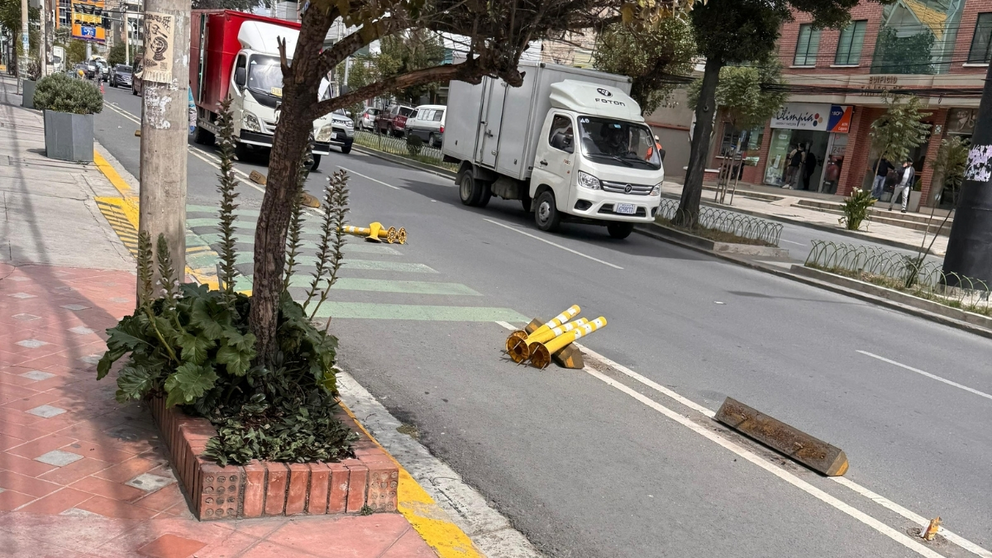 Retiran ciclov&iacute;a de la 21 de Calacoto en La Paz (Foto: Radio Panamericana)