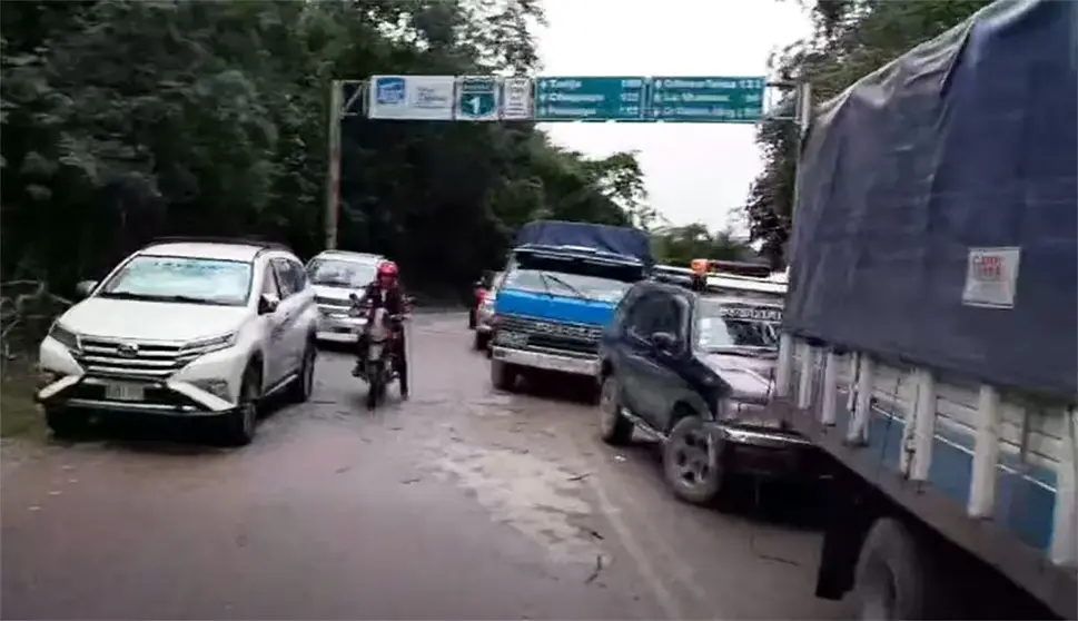 Bloqueo ruta Sucre-Santa Cruz