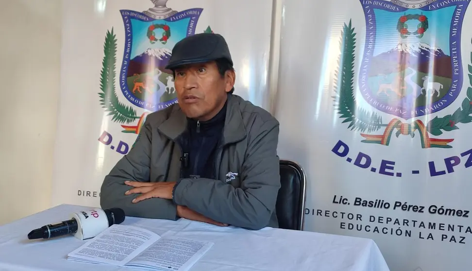 Director de Educaci&oacute;n de La Paz, Basilio P&eacute;rez.