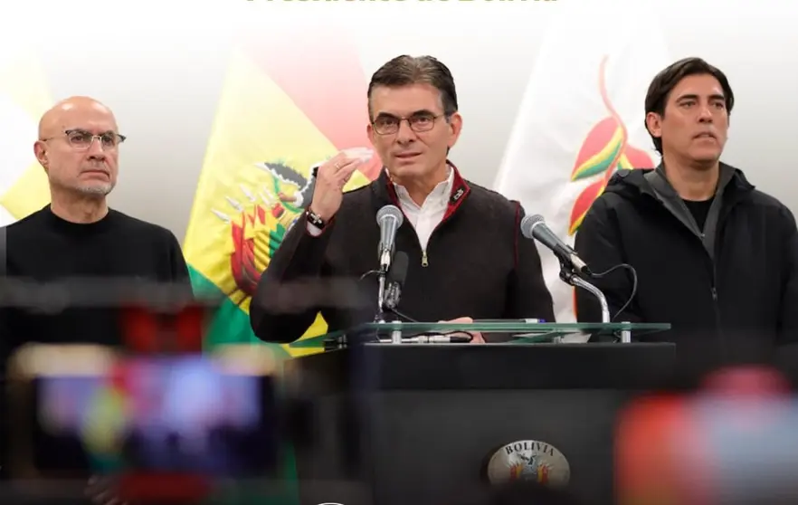 Presidente Rodrigo Paz en Conferencia de Prensa (Foto: Ministerio de la Presidencia)