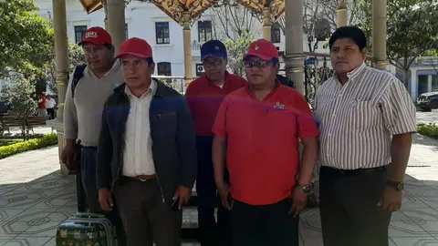 FRI dirigentes opuestos