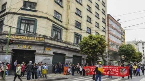 caja_nacional_de_salud_bloqueo_APG