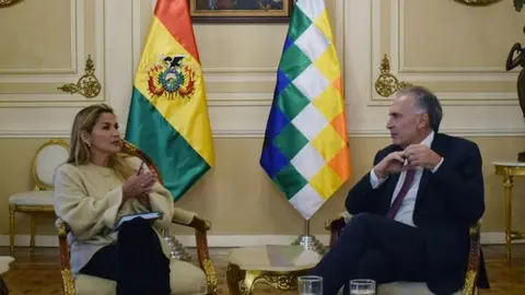 AÑEZ y embajador de la onu foto intrnet