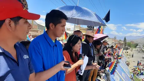 FOTO: OPINI&Oacute;N