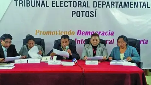 vocaleselpotos&iacute;