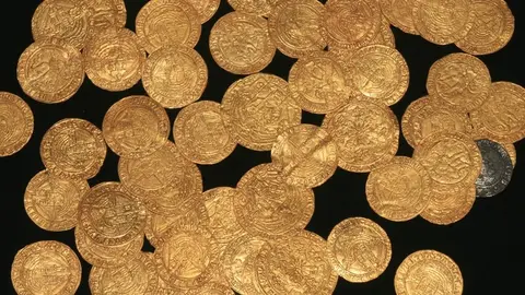 Monedas de oro antig&uuml;as. (Foto. HNG).
