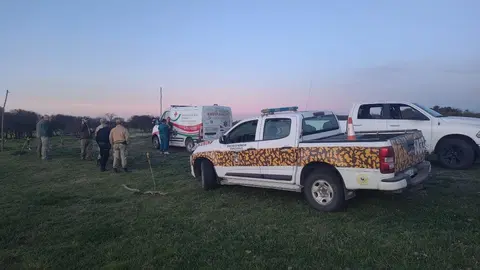 La polic&iacute;a argentina en el lugar de los hechos. (Foto: El D&iacute;a).