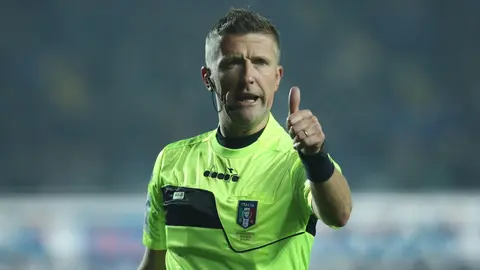 Daniele Orsato, &aacute;rbitro de f&uacute;tbol. (Foto: Marca Col).