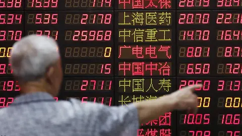 Ca&iacute;da del mercado burs&aacute;til, imagen referencial. (Foto: TeleSur).