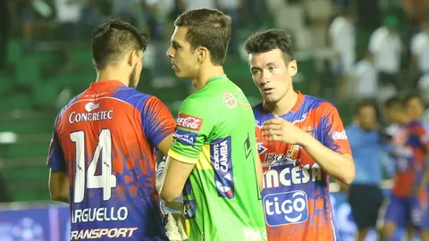 Rodrigo Banegas, arquero profesional de f&uacute;tbol. (Foto: Eju Tv).