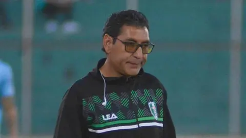 Richard Rojas, director t&eacute;cnico de Real Tomayapo. (Foto. P7).