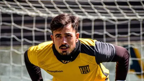 Guillermo Viscarra, arquero boliviano. (Foto: P&aacute;gina Siete).