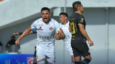 H&eacute;ctor Cuellar, jugador boliviano. (Foto. Bolivia.com).
