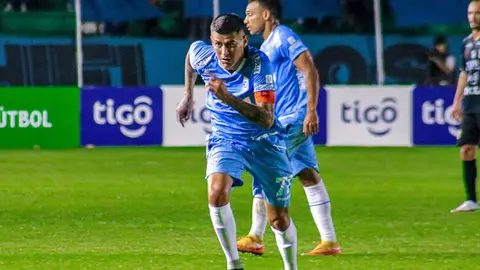 Juan Carlos Arce, delantero boliviano. (Foto: El Deber).