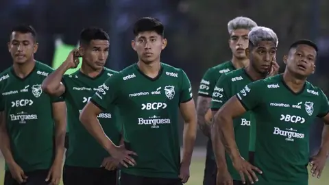 Selecci&oacute;n boliviana en entrenamiento. (Foto: Unitel).
